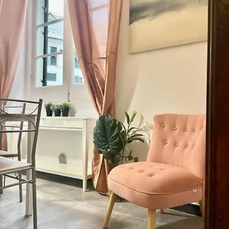 Happy Family U Papaviou * Genua